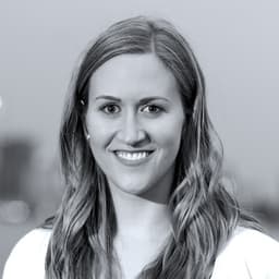 Webinar Healthcare Employee Advocacy Headshot Emily 400X400